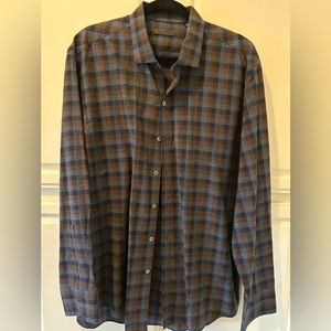 Bugatchi qty of 11 different Men’s High end dress shirts.